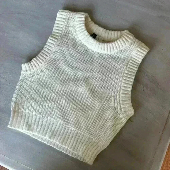 H&M Crop Sweater Vest Rib Knit Preppy Fall Size XS Academia Minimalist - Picture 5 of 9